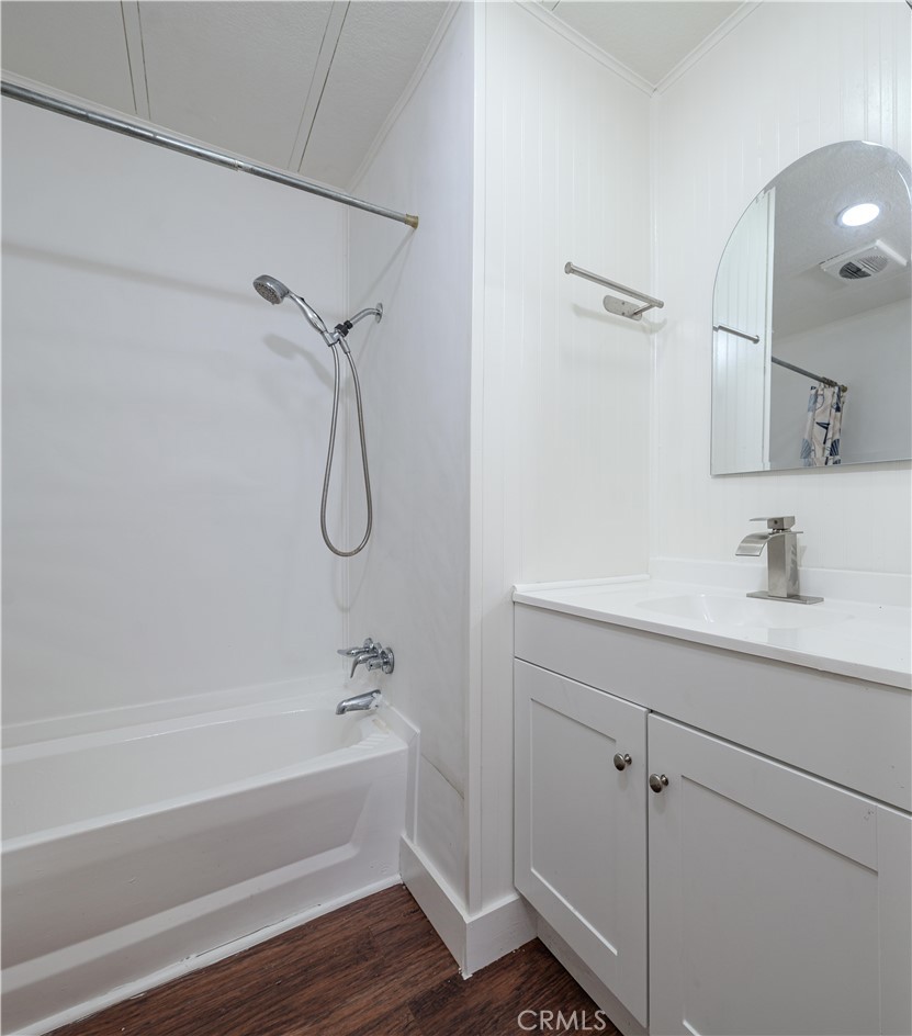14272 Hoover 47 Property Photo 15