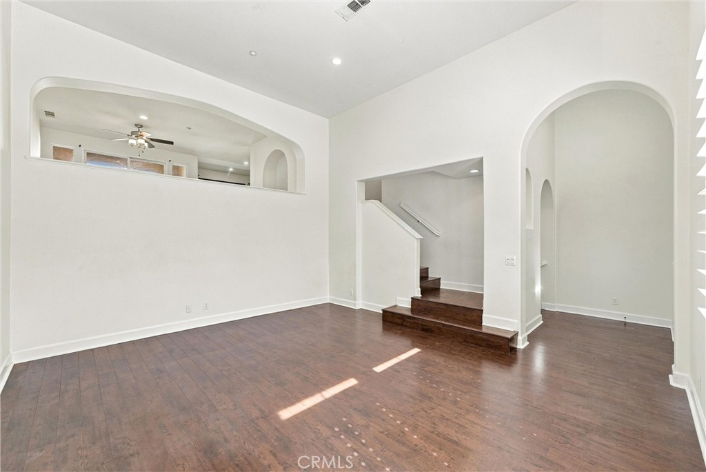 4452 Owens Street 104 Property Photo 5