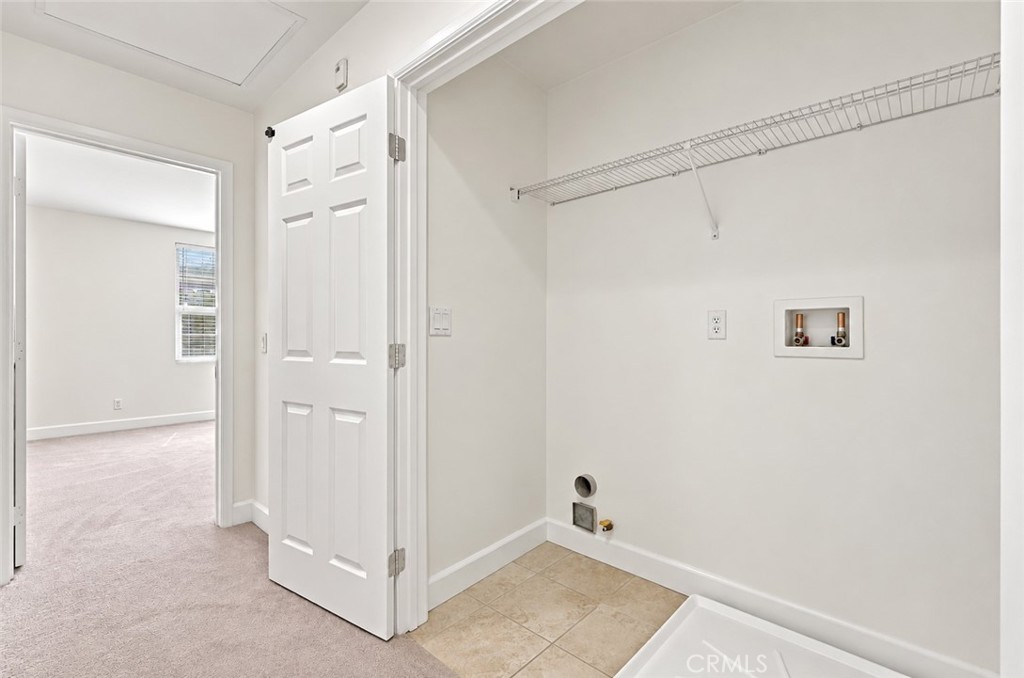 4452 Owens Street 104 Property Photo 24
