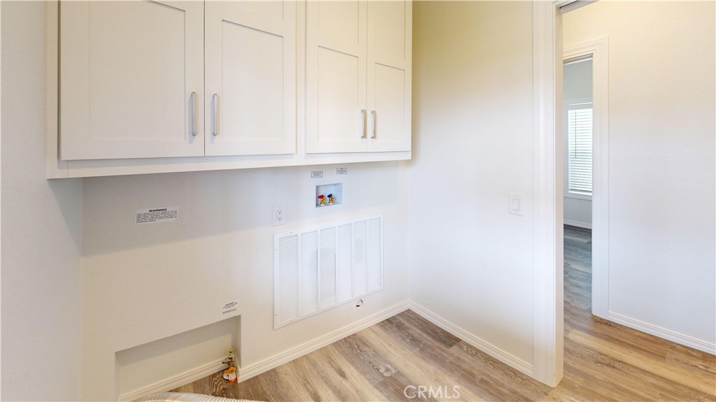 903 W 17th Street 24 Property Photo 25