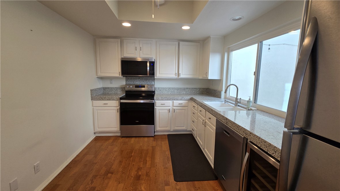 24 Morena Property Photo 6