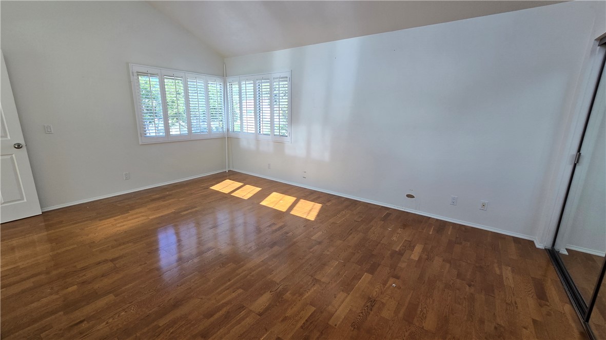 24 Morena Property Photo 14