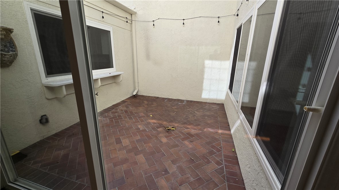 24 Morena Property Photo 15