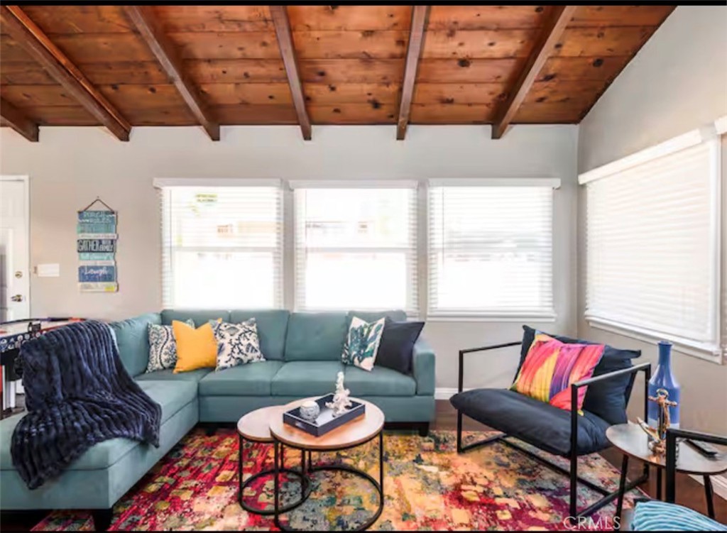 5061 Warner Avenue C Property Photo 10