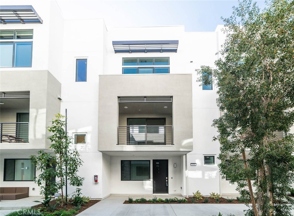 331 Lodestar Property Photo 1