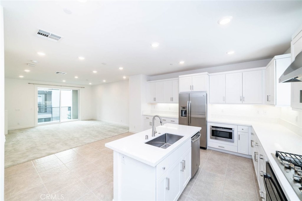 331 Lodestar Property Photo 12