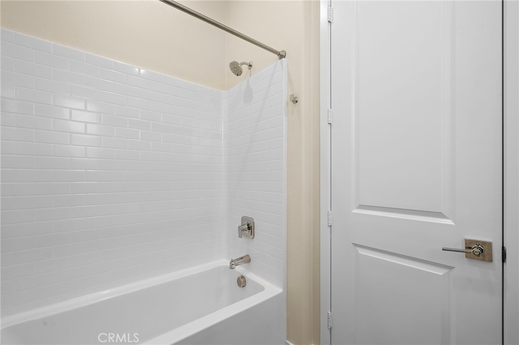 230 Sunrise Property Photo 26