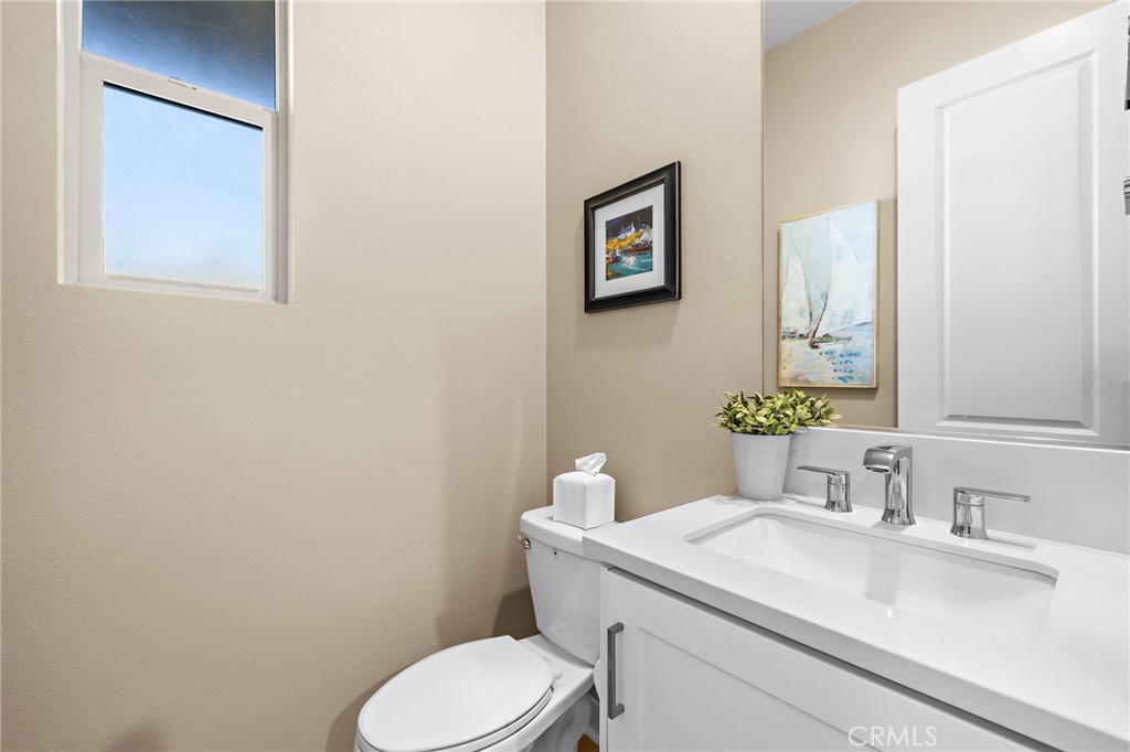 230 Sunrise Property Photo 27