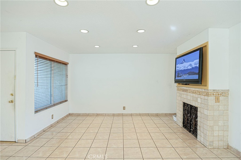 11 Orchard Property Photo 10
