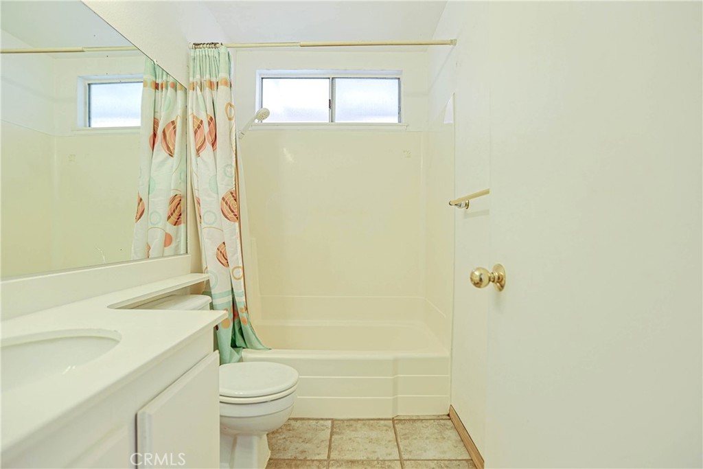 11 Orchard Property Photo 30
