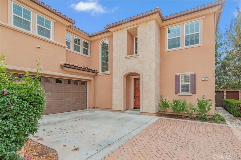 16 Seville Property Photo 2
