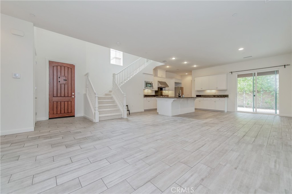 16 Seville Property Photo 5