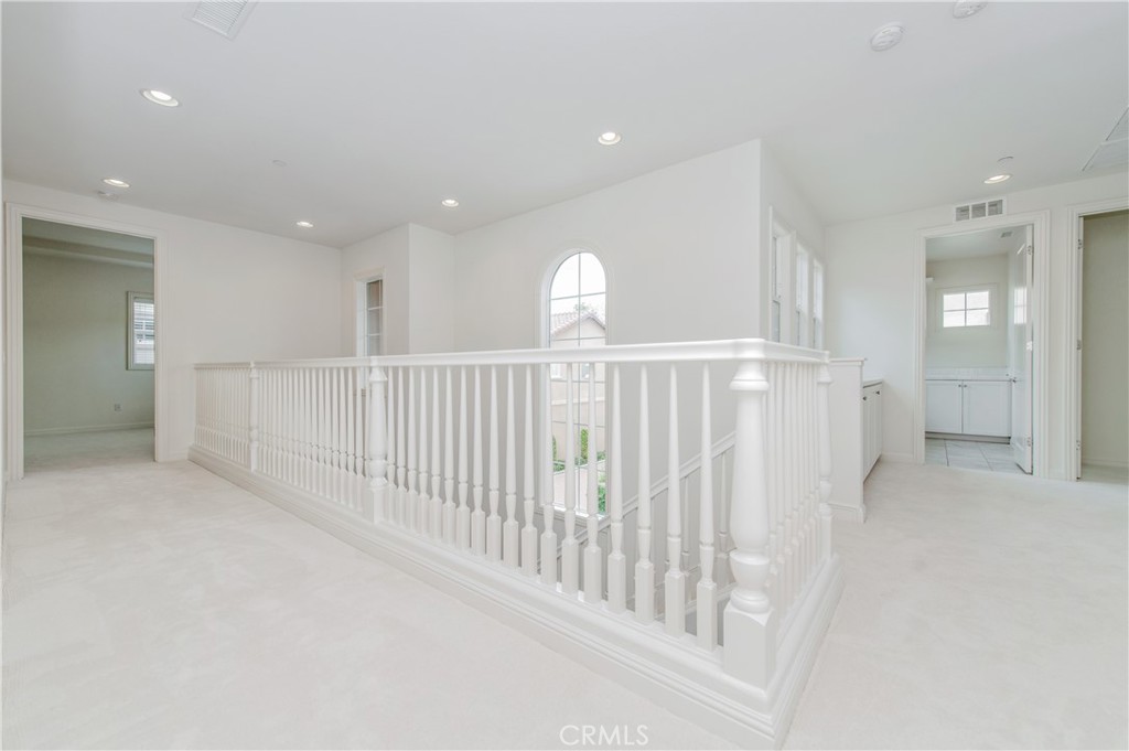 16 Seville Property Photo 29