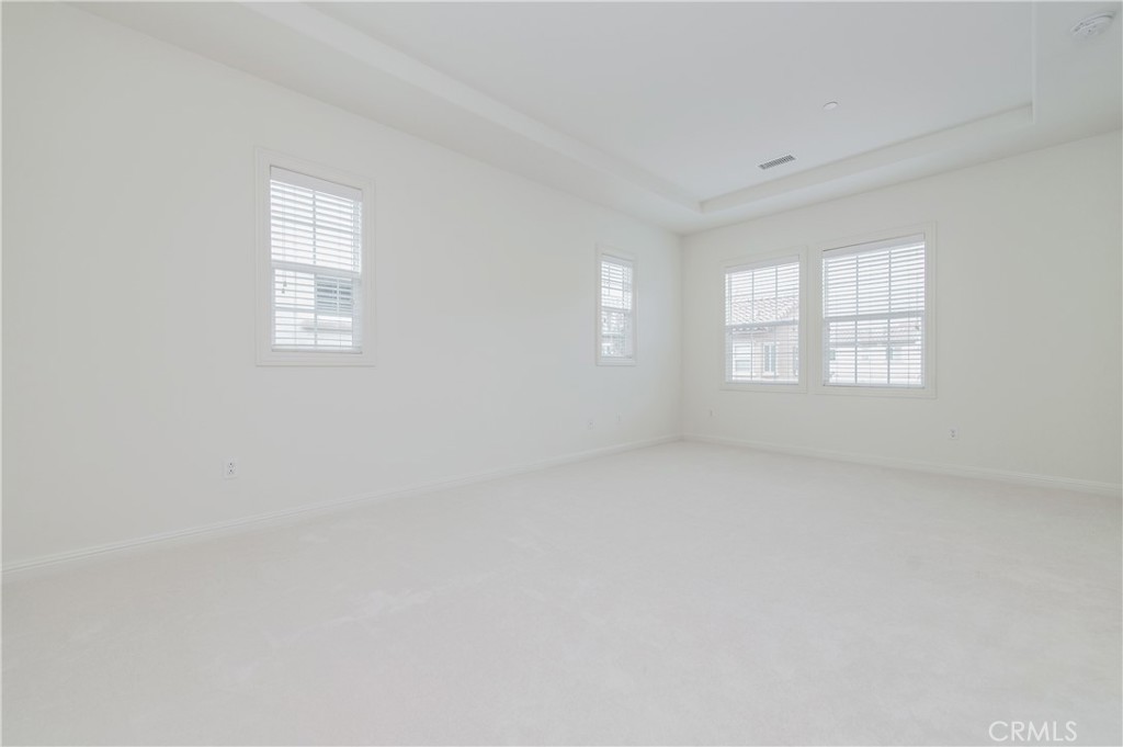 16 Seville Property Photo 30