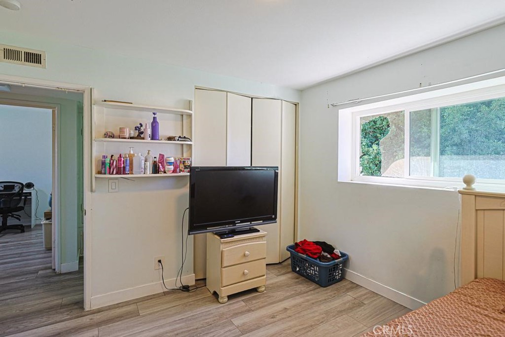 11077 Robinson Property Photo 15