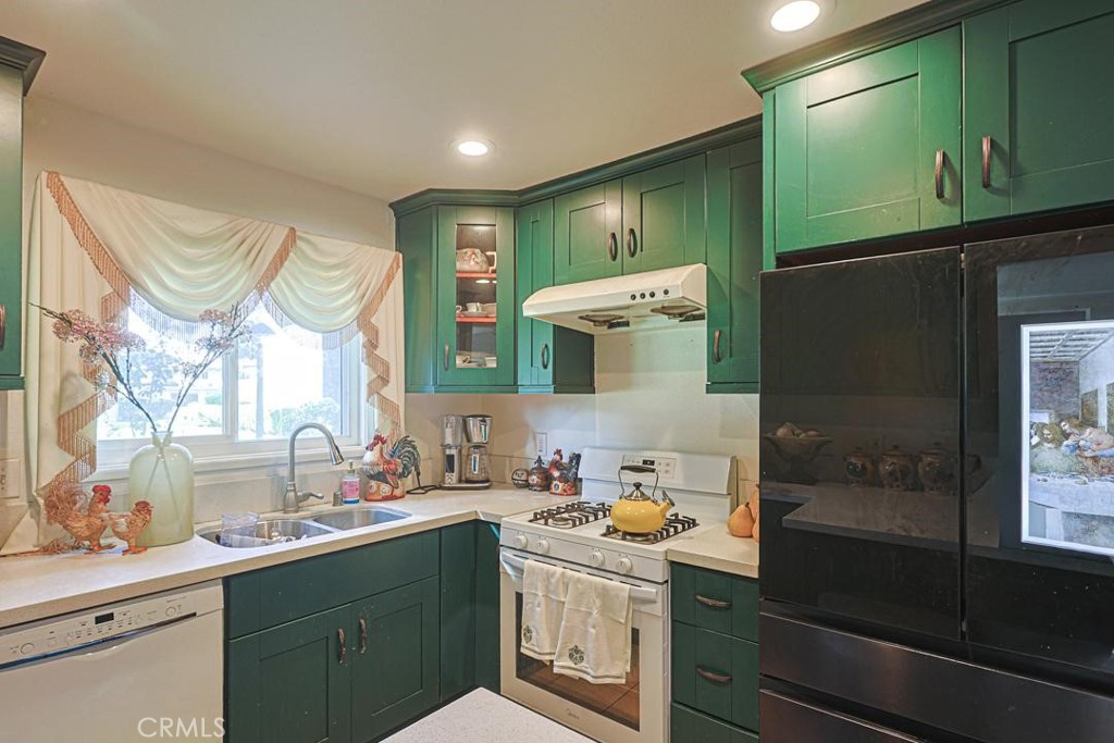 11077 Robinson Property Photo 22