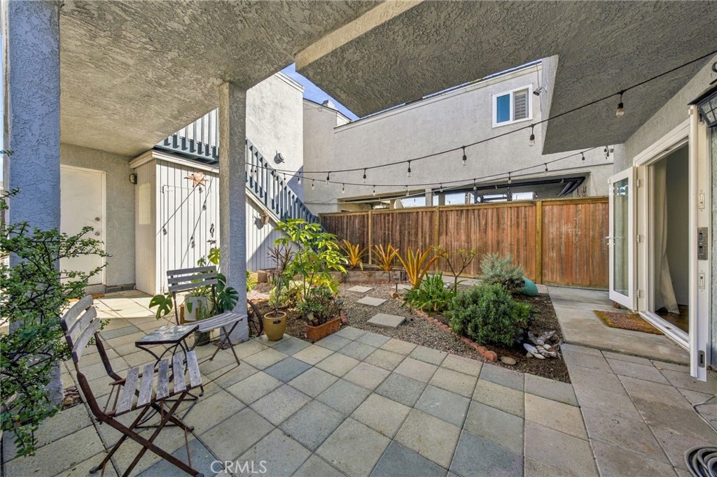 231 Elmira Property Photo 17