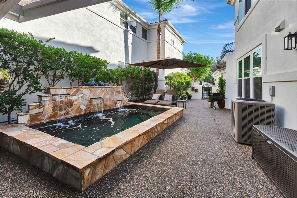 27941 Via De Costa Property Photo 3