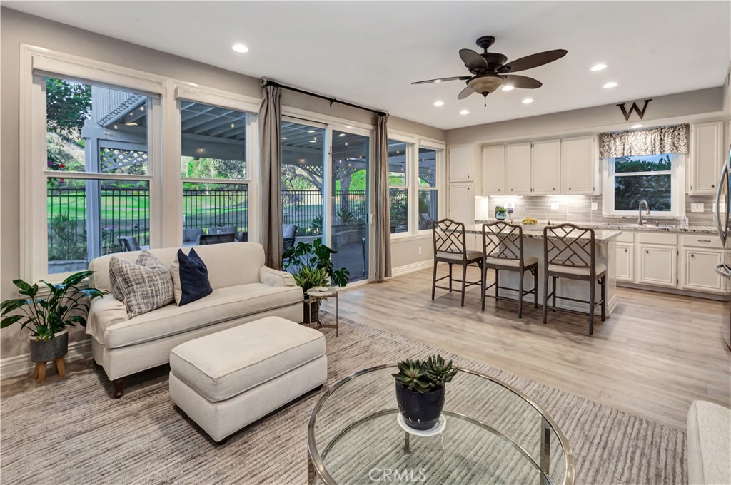 27941 Via De Costa Property Photo 11