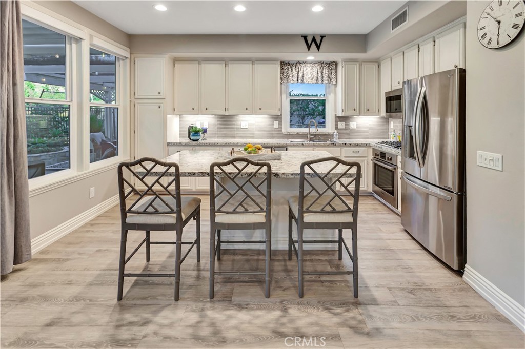 27941 Via De Costa Property Photo 12