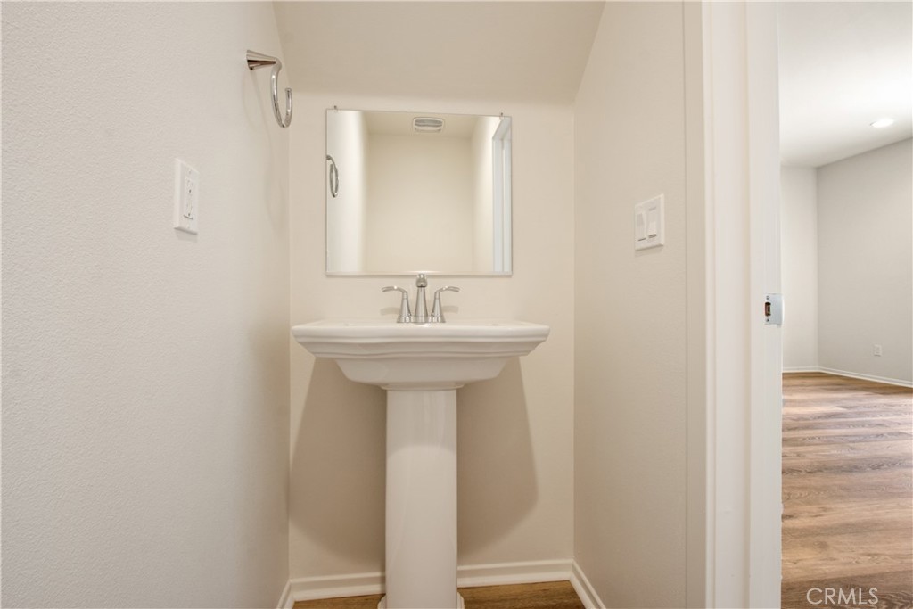 4423 Lilac Circle Property Photo 8