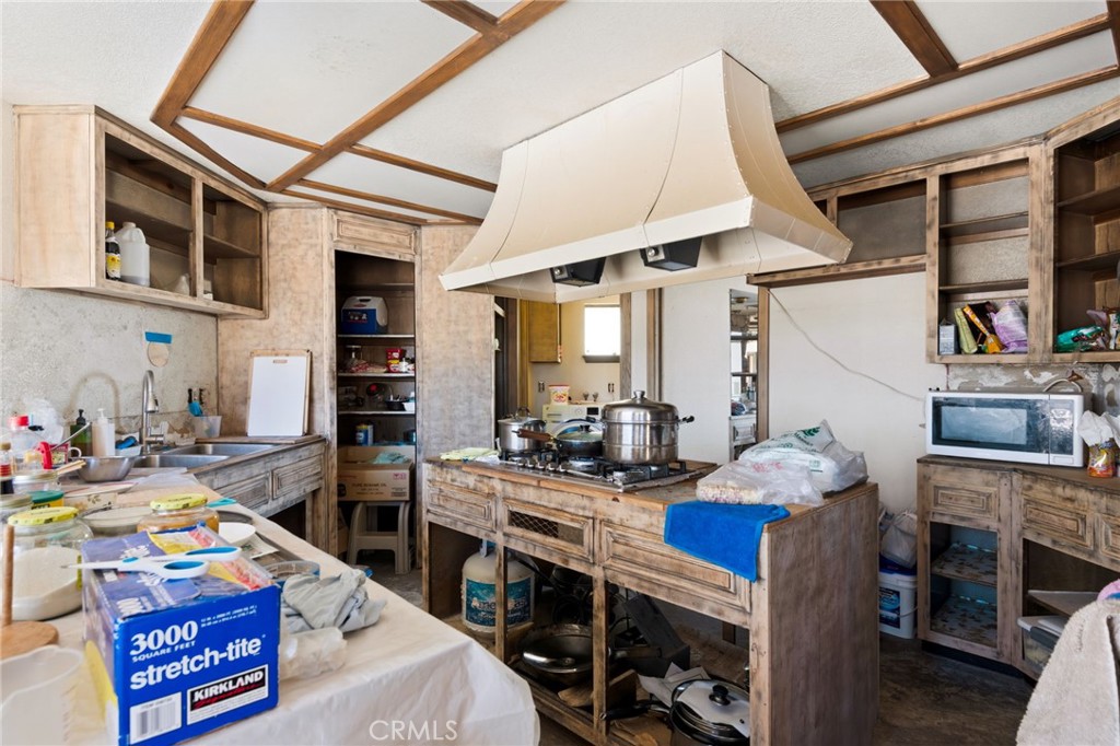 10655 Goss Road Property Photo 10