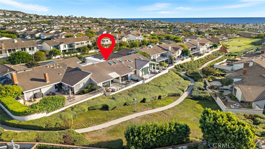 4 Skysail Property Photo 1