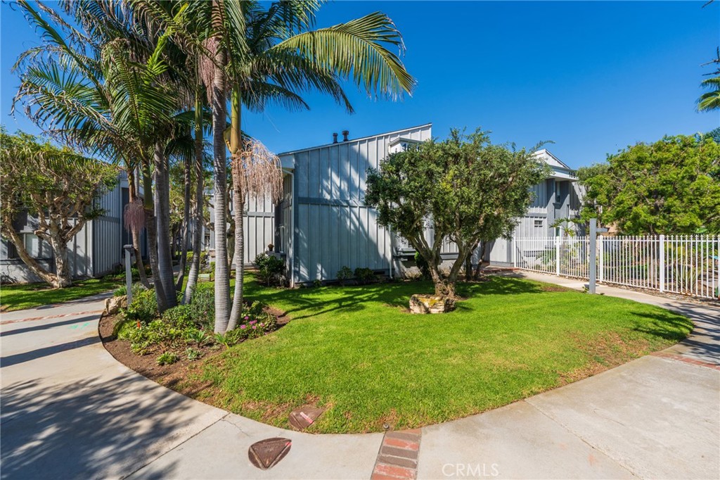 16872 Pacific Coast Highway 205 Property Photo 3