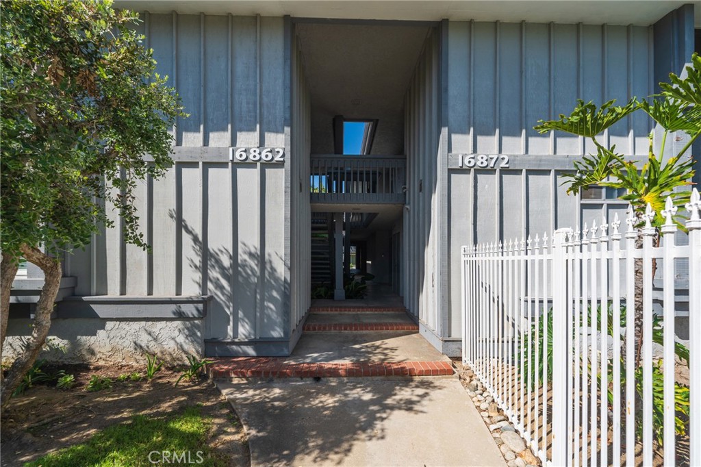 16872 Pacific Coast Highway 205 Property Photo 4