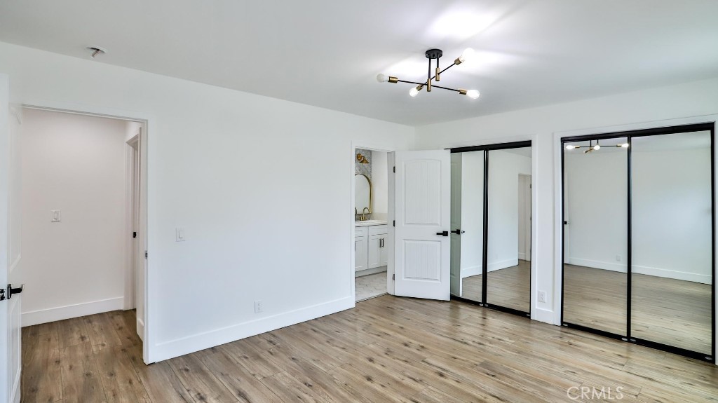 11443 Saticoy Street Property Photo 9