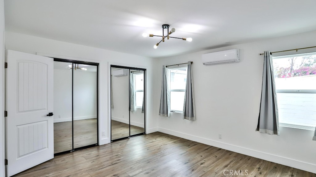 11443 Saticoy Street Property Photo 10