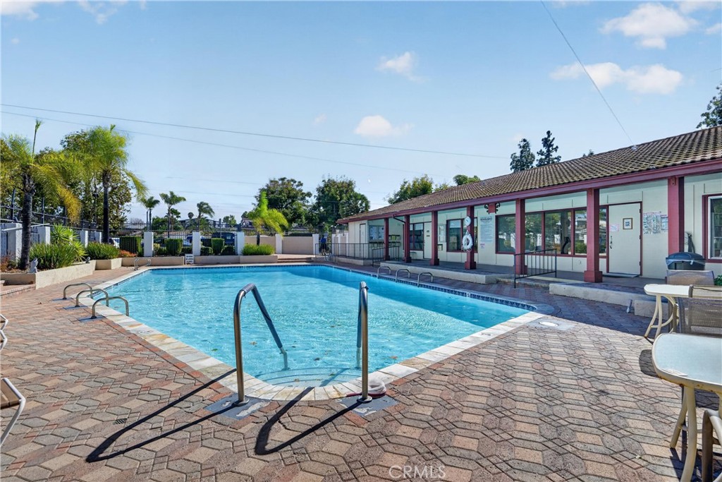 28911 Via La Rueda Property Photo 17