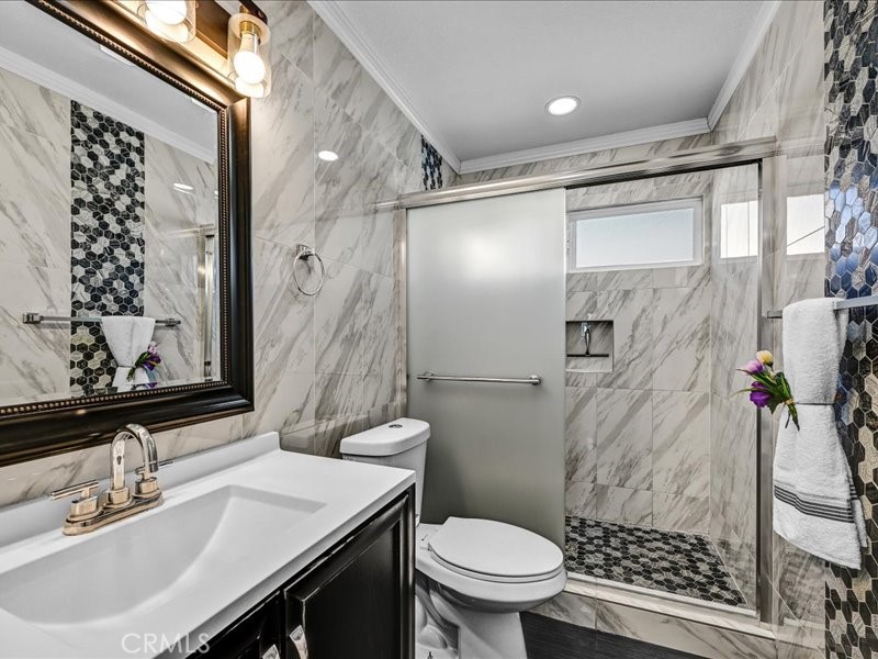1321 Greenfield Dr #30 Property Photo 10