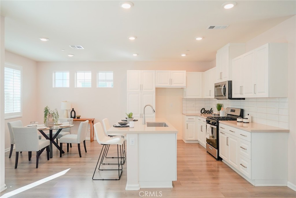 4089 Summer Property Photo 10