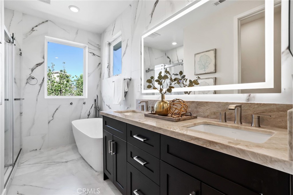 66 Bolide Property Photo 48