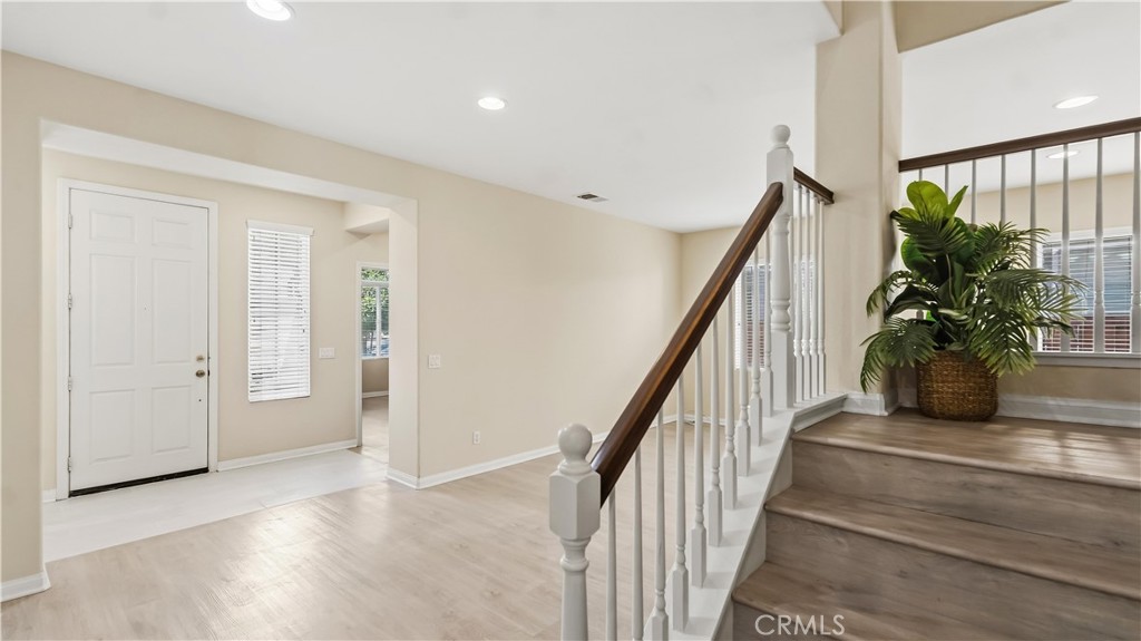 29535 Hyperion Property Photo 4