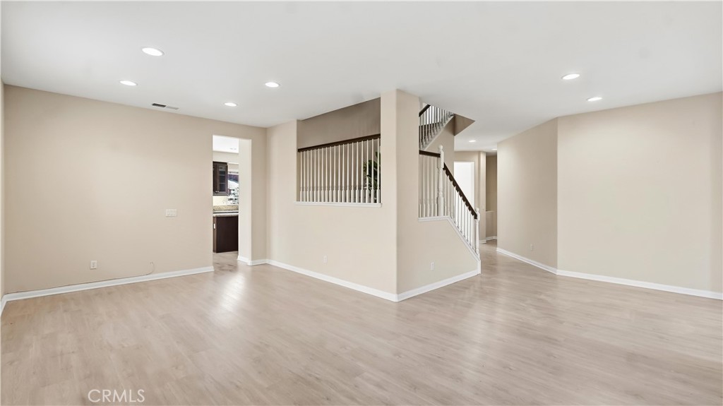 29535 Hyperion Property Photo 10