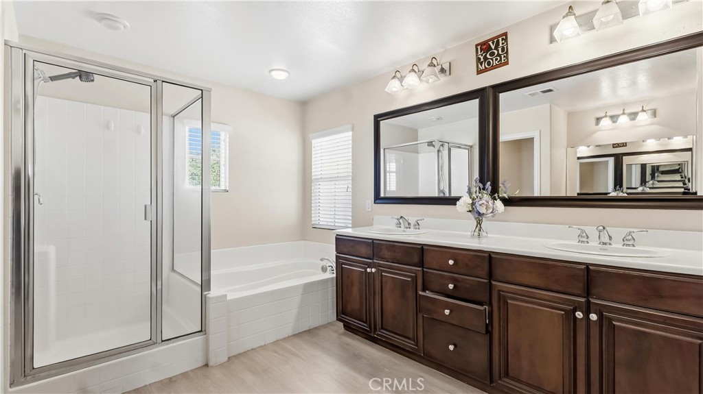 29535 Hyperion Property Photo 20