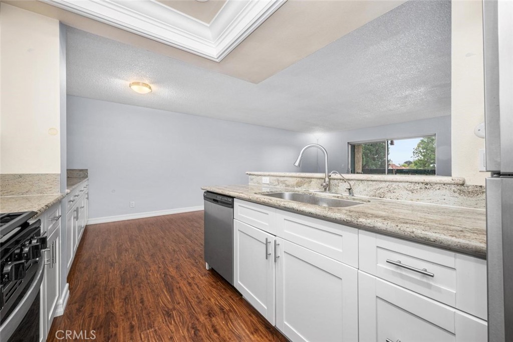 12635 Main 320 Property Photo 8