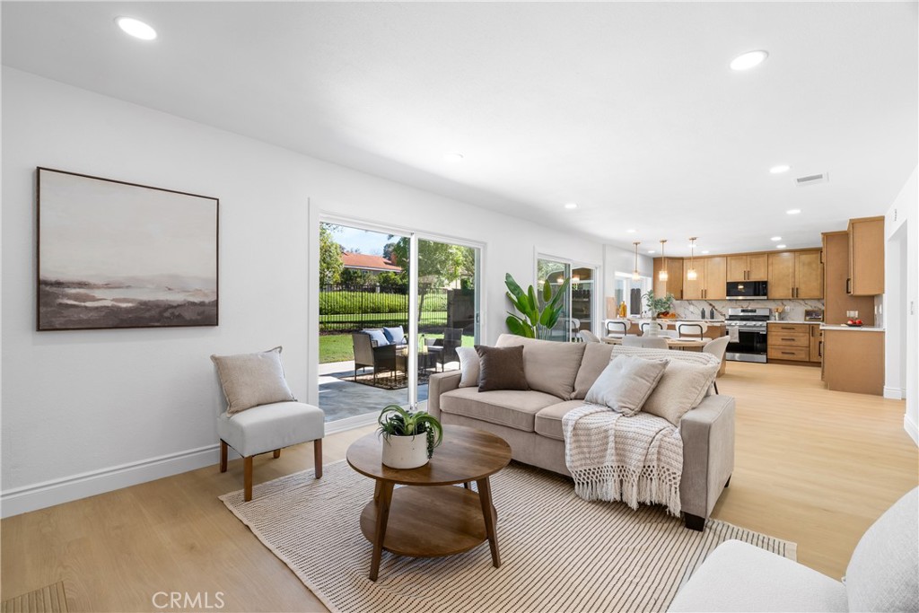 26411 Pebble Creek