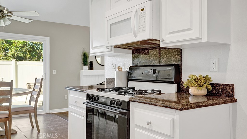 31077 Via San Vicente Property Photo 11