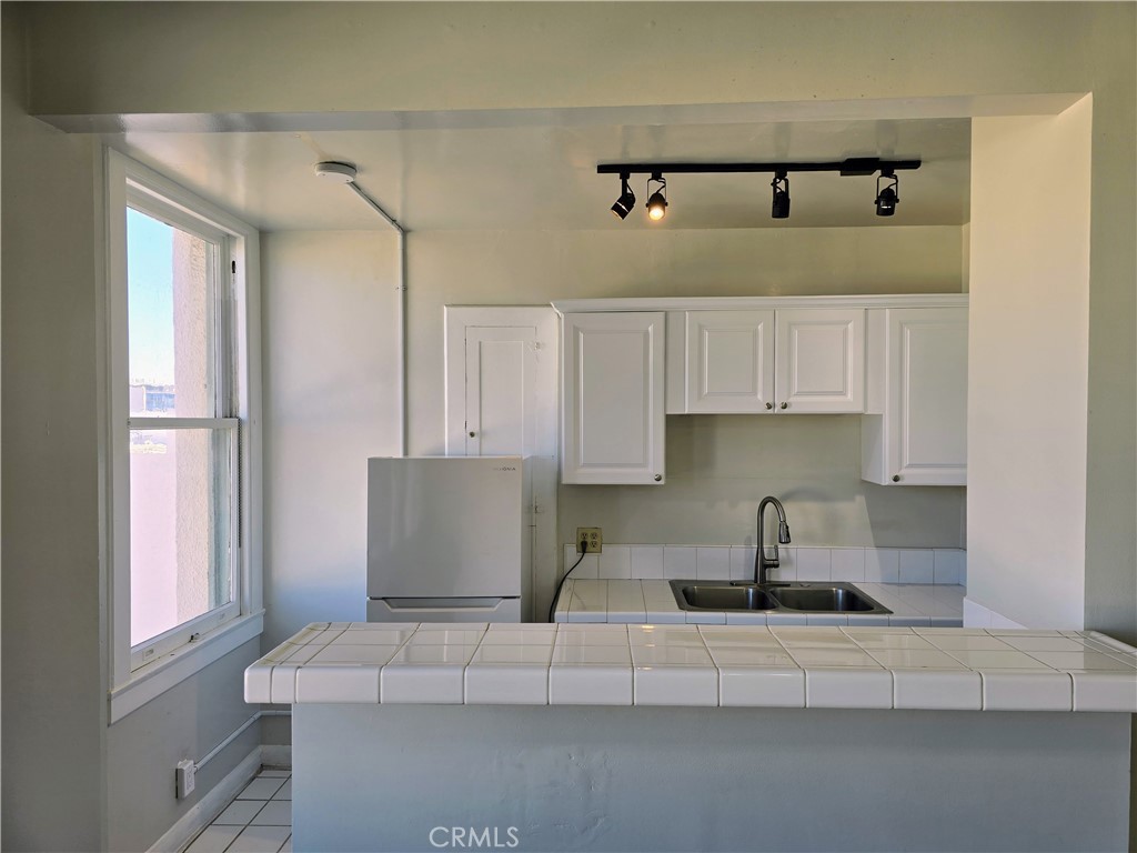 455 E Ocean Blvd 915 Property Photo 18