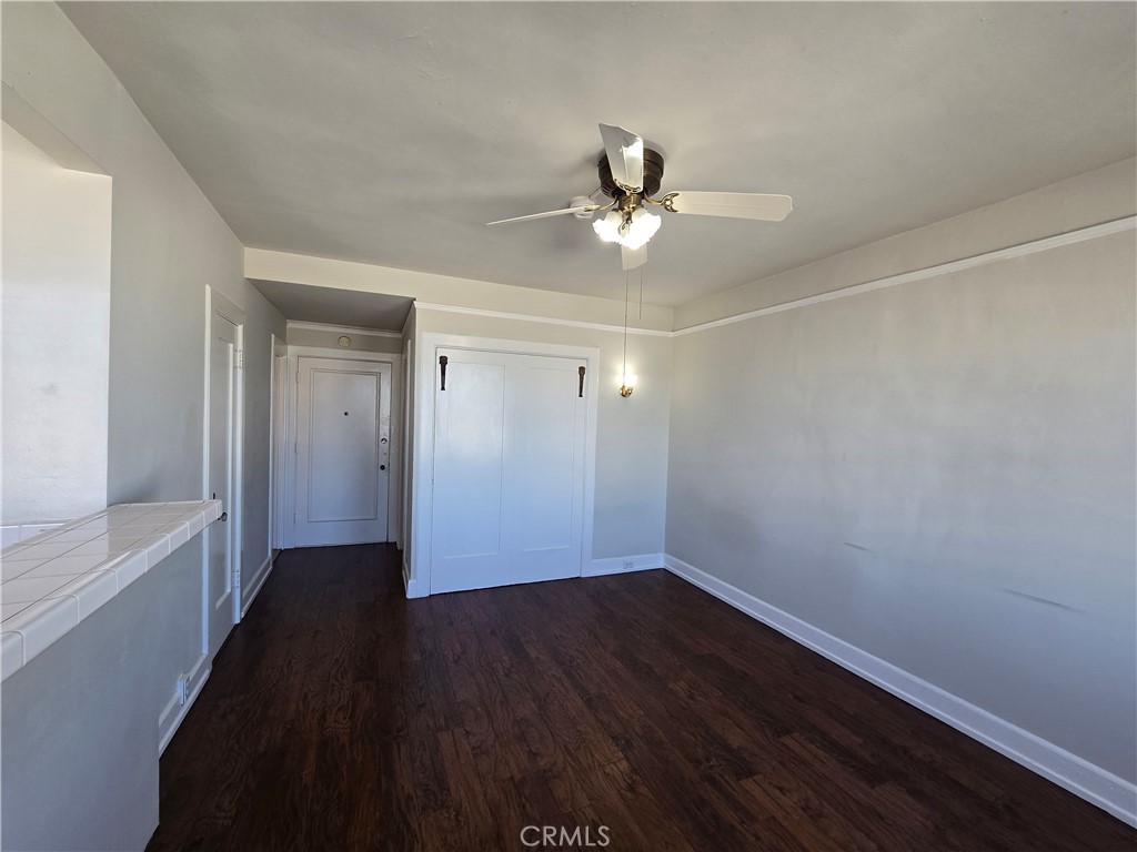 455 E Ocean Blvd 915 Property Photo 25