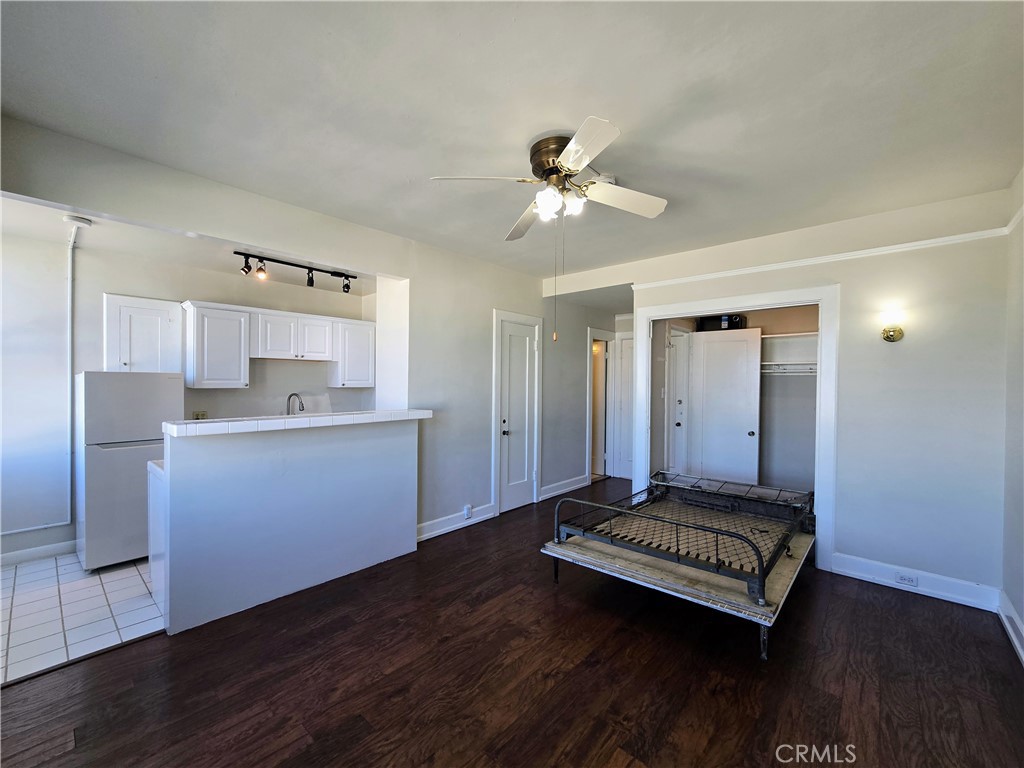 455 E Ocean Blvd 915 Property Photo 35