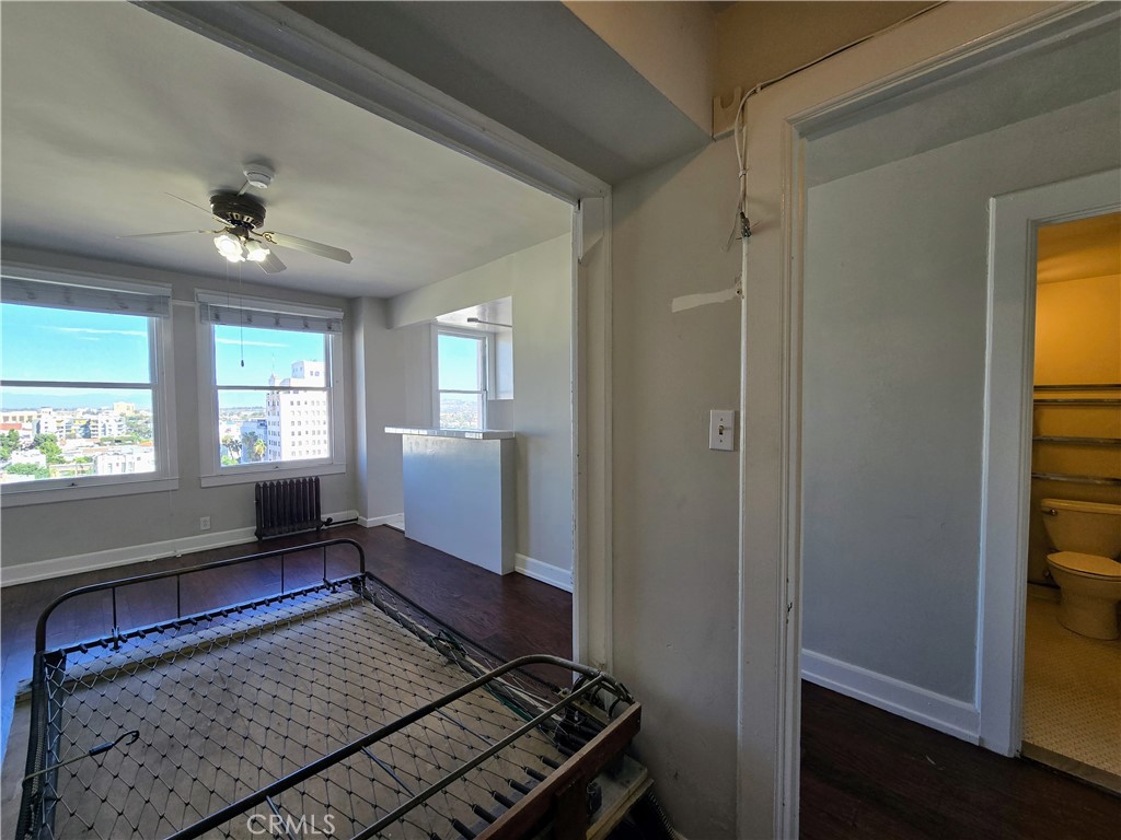 455 E Ocean Blvd 915 Property Photo 36