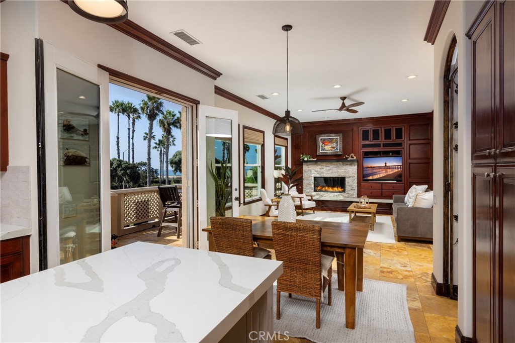 5612 Ocean Vista Property Photo 10