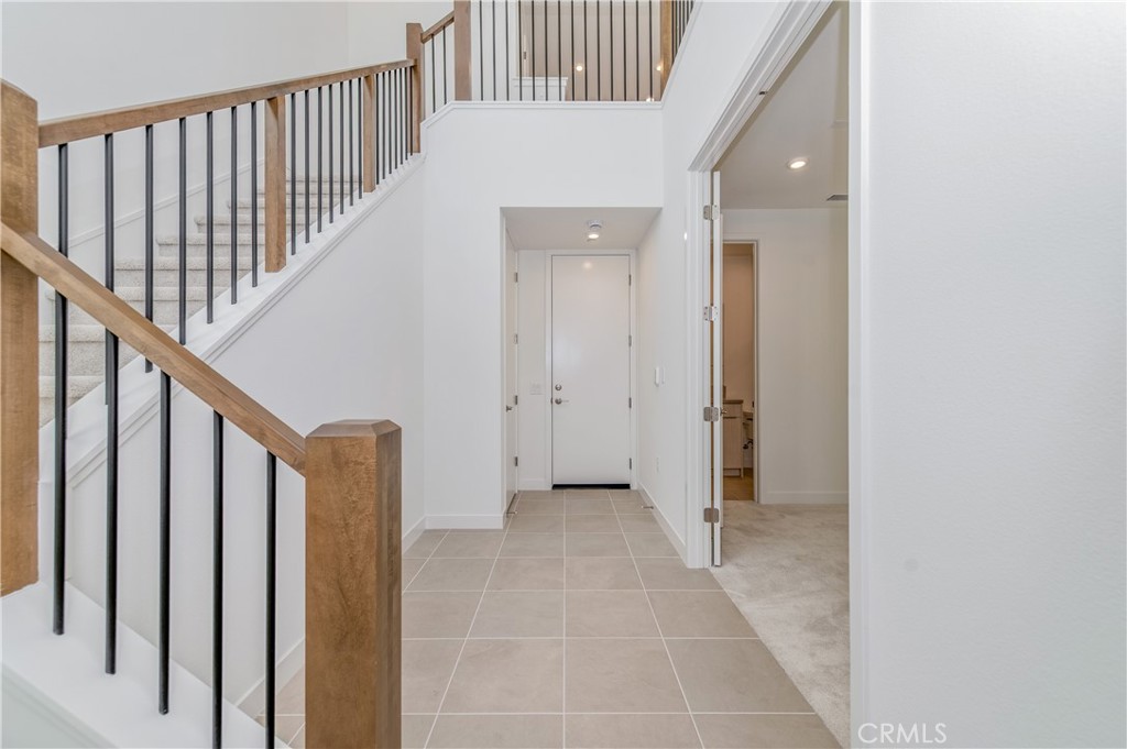 120 Palisades Property Photo 8