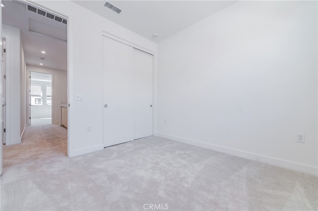 120 Palisades Property Photo 37