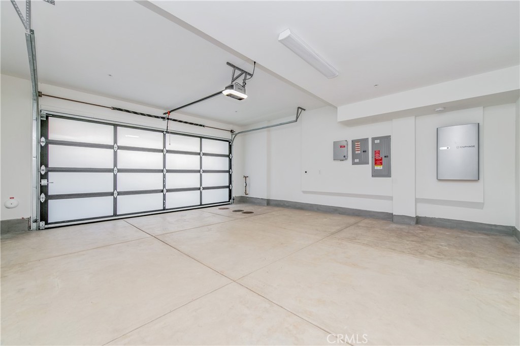 120 Palisades Property Photo 41
