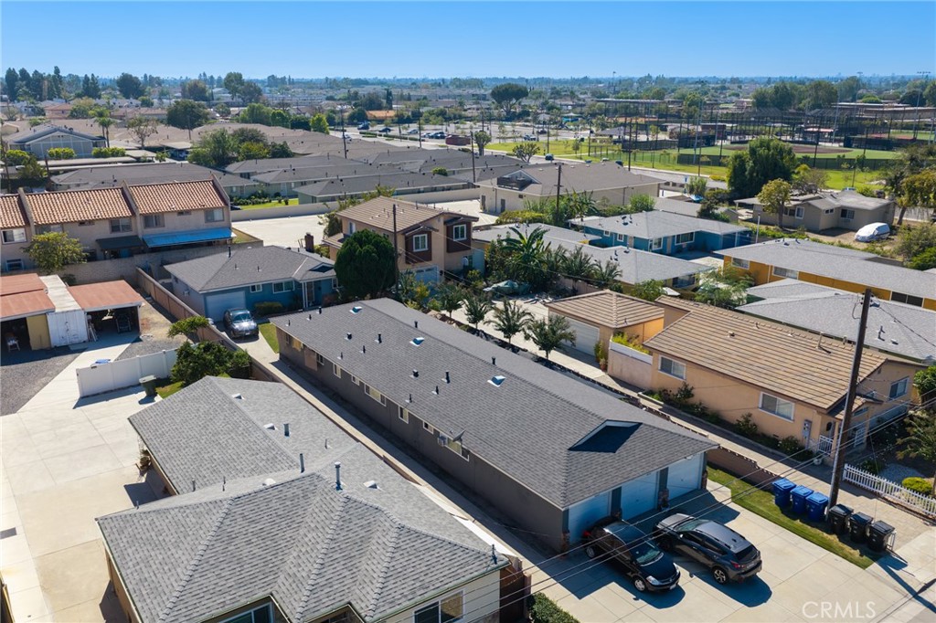 5412 5418 Crescent Avenue Property Photo 1